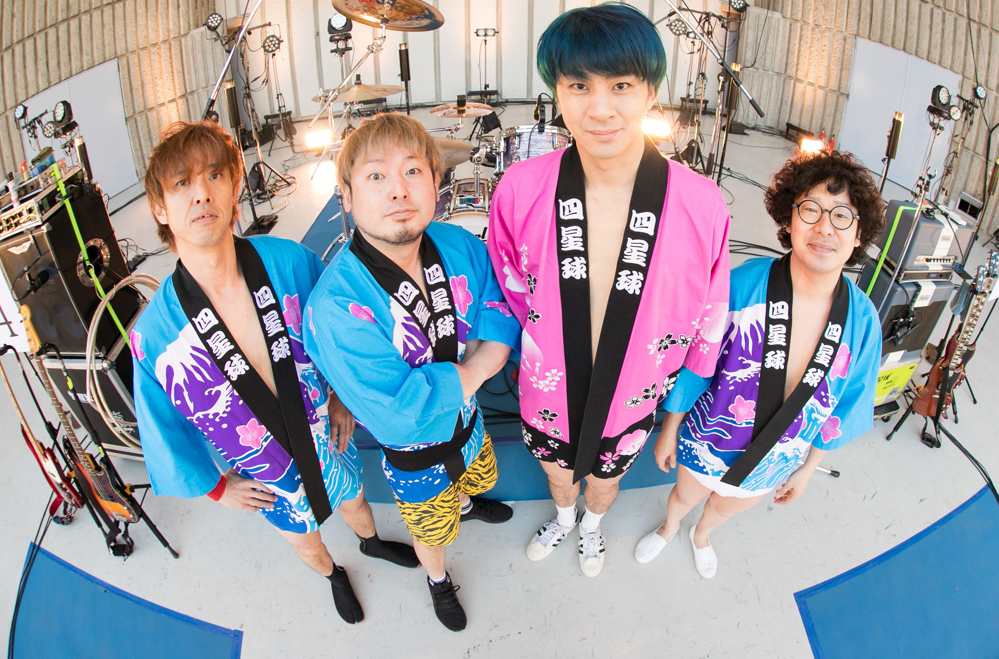 四星球のセトリ定番曲7選！初心者向けライブ予習ガイド - もとりょこblog